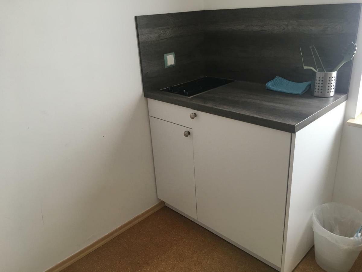 Romantische Ferienwohnung Mit Fantastischem Ausblick, Pool Und Gartensauna Γιένα Εξωτερικό φωτογραφία