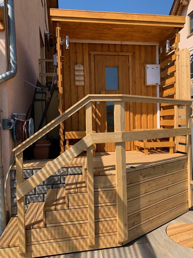 Romantische Ferienwohnung Mit Fantastischem Ausblick, Pool Und Gartensauna Γιένα Εξωτερικό φωτογραφία